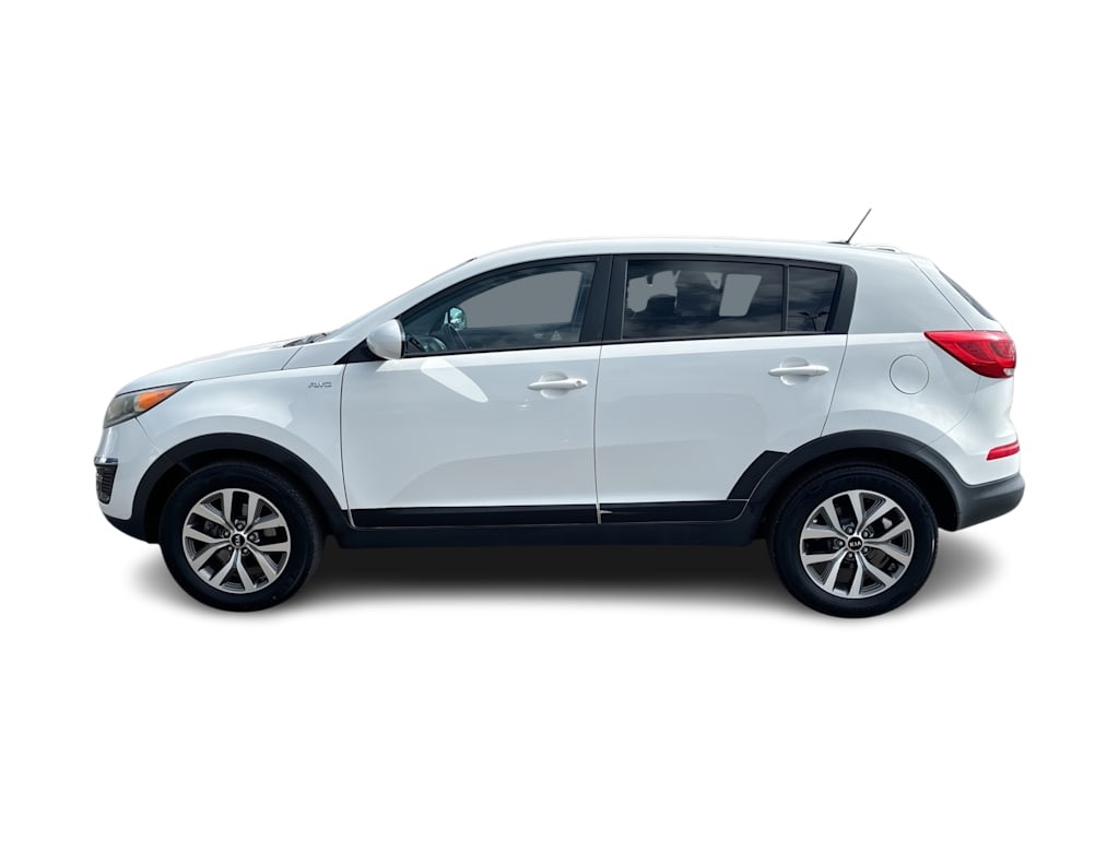 Thumbnail: 2015 Kia Sportage - 3