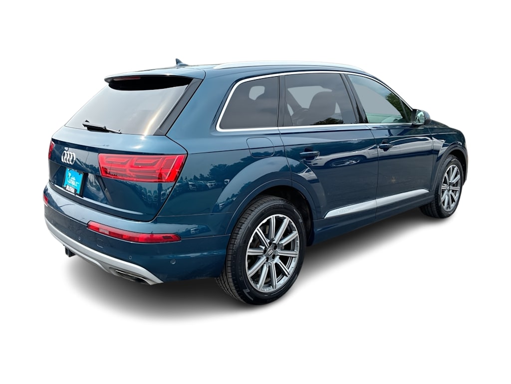 Thumbnail: 2019 Audi Q7 - 16