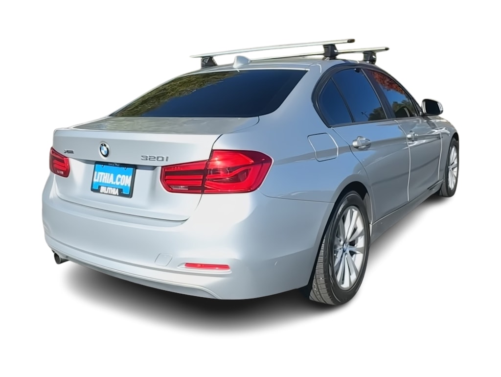 Thumbnail: 2018 BMW 3 Series - 17