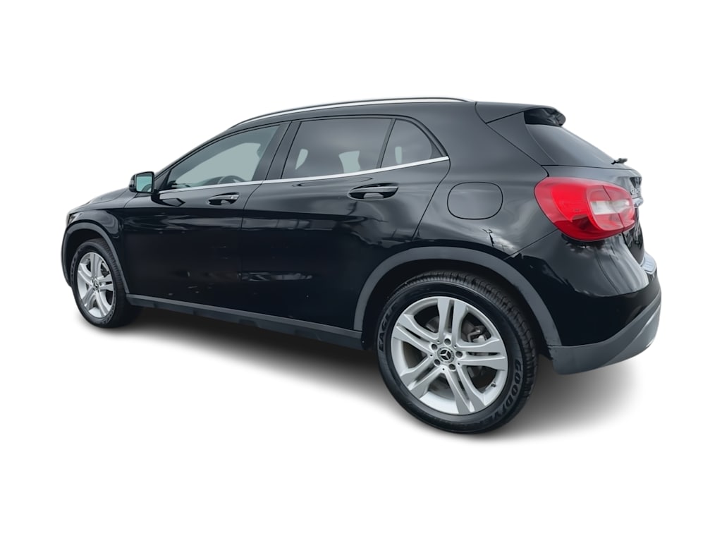 Thumbnail: 2019 Mercedes-Benz GLA - 15