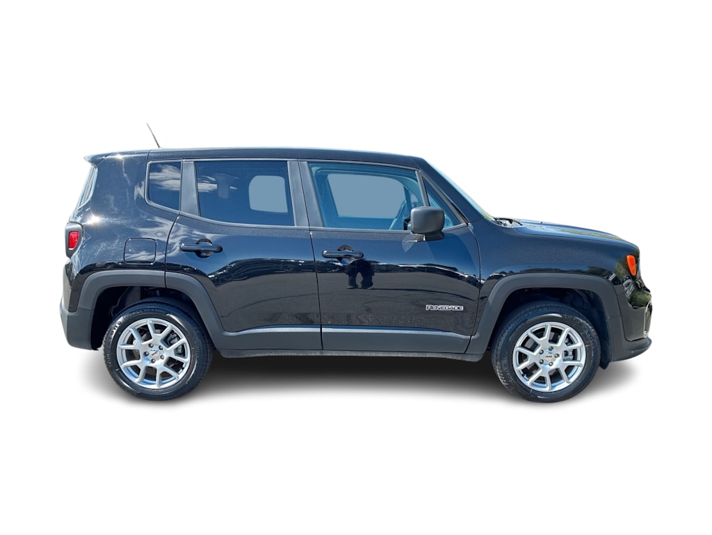 Thumbnail: 2023 Jeep Renegade - 18