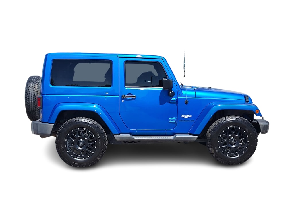 Thumbnail: 2015 Jeep Wrangler - 16