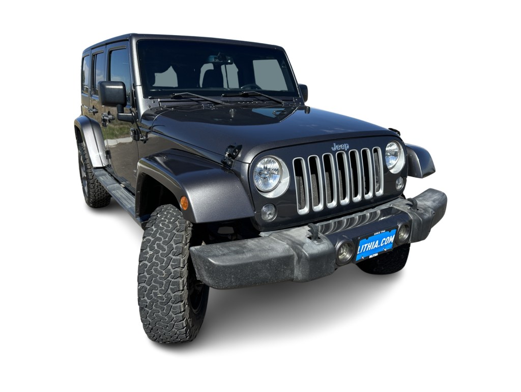 2016 Jeep Wrangler Unlimited Sahara 26