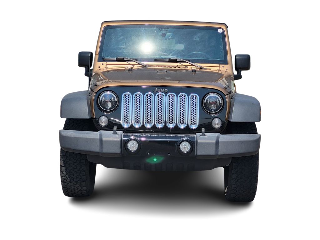 Thumbnail: 2015 Jeep Wrangler - 16