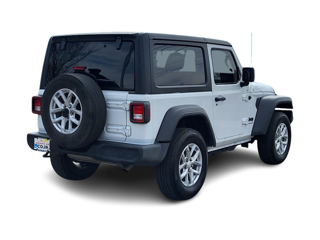 Thumbnail: 2023 Jeep Wrangler - 16