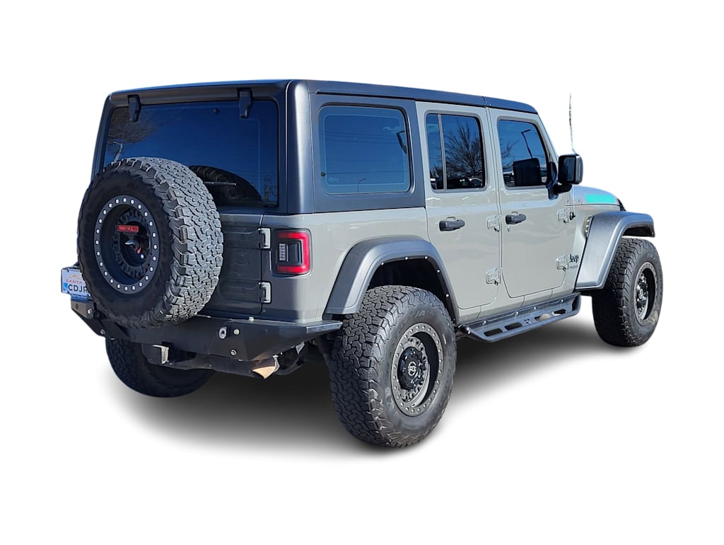 Thumbnail: 2022 Jeep Wrangler - 18