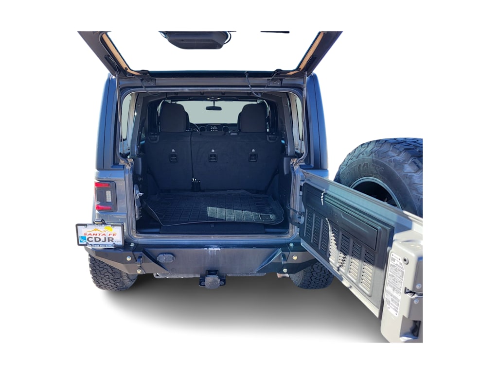 Thumbnail: 2022 Jeep Wrangler - 15