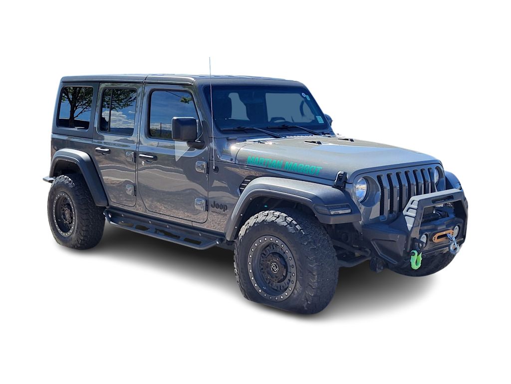 Thumbnail: 2022 Jeep Wrangler - 16