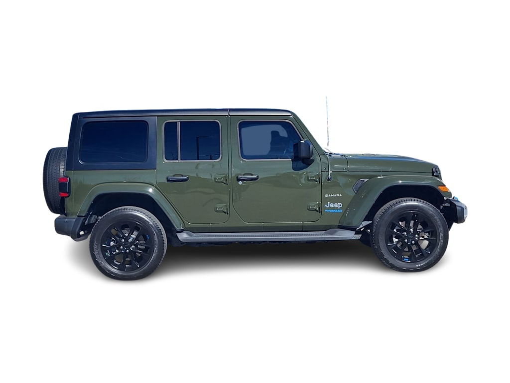 Thumbnail: 2022 Jeep Wrangler - 17