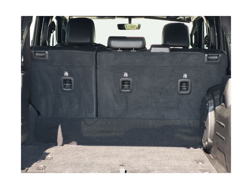 Thumbnail: 2021 Jeep Wrangler - 14