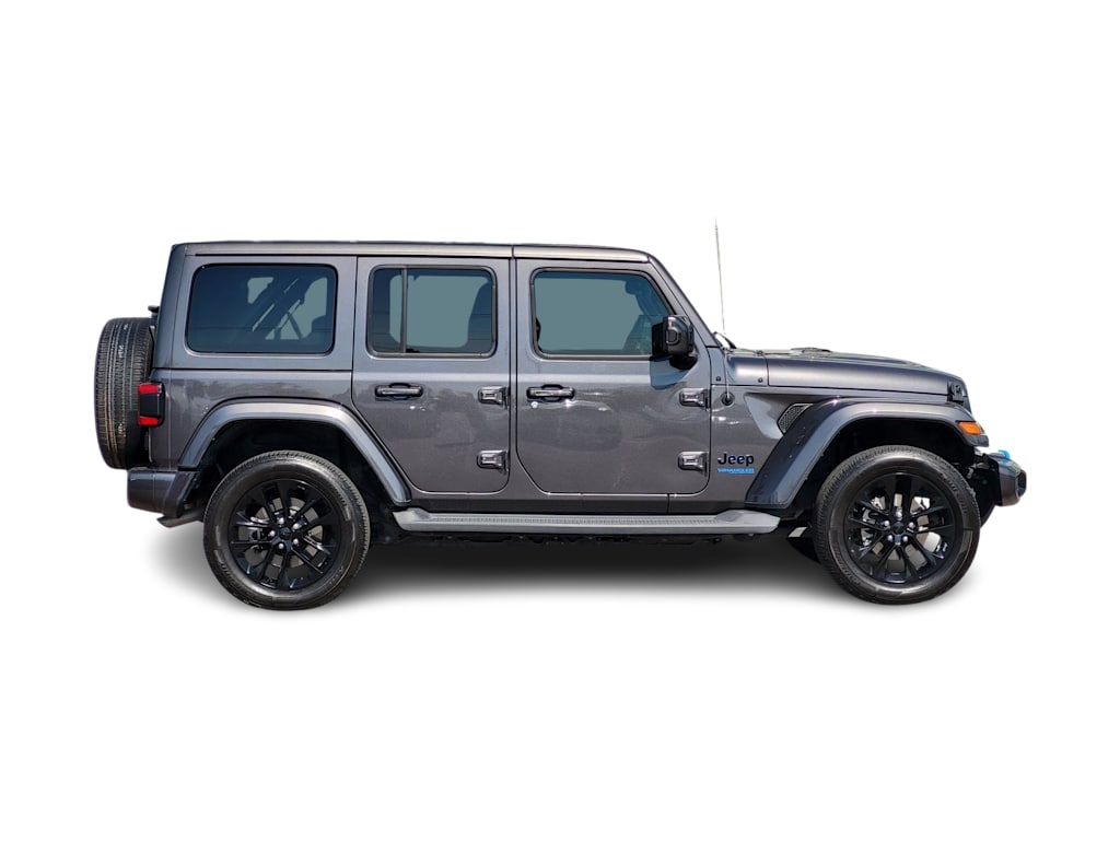 Thumbnail: 2021 Jeep Wrangler - 16