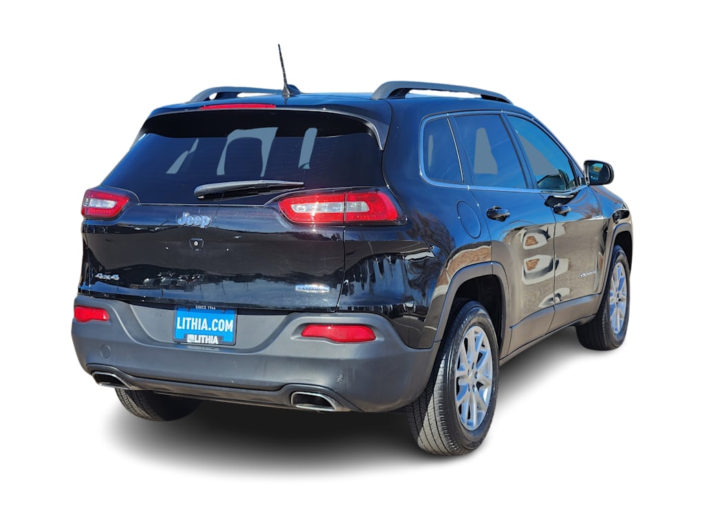 Thumbnail: 2018 Jeep Cherokee - 18