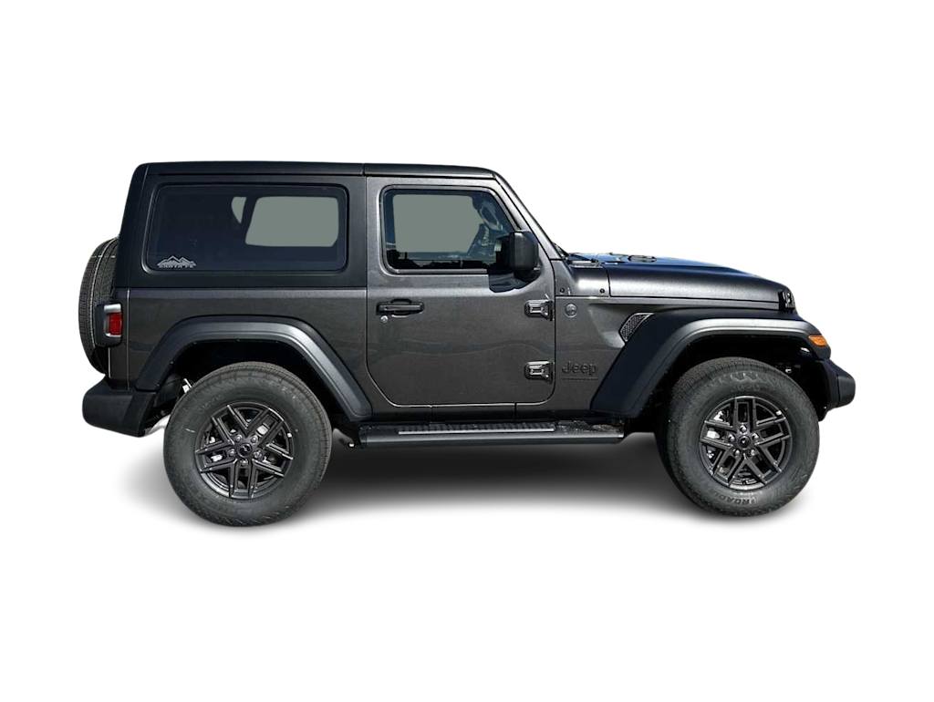 Thumbnail: 2024 Jeep Wrangler - 32
