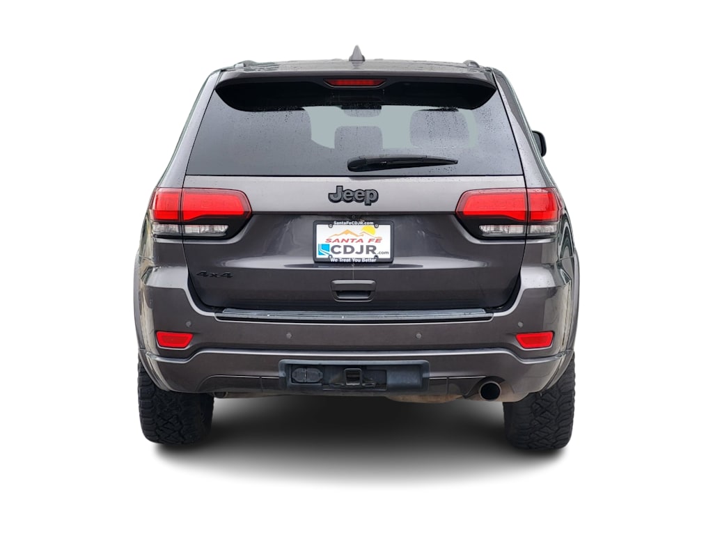 Thumbnail: 2017 Jeep Grand Cherokee - 3