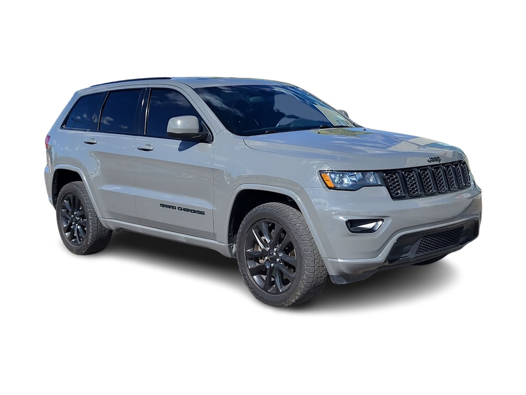 Thumbnail: 2021 Jeep Grand Cherokee - 16