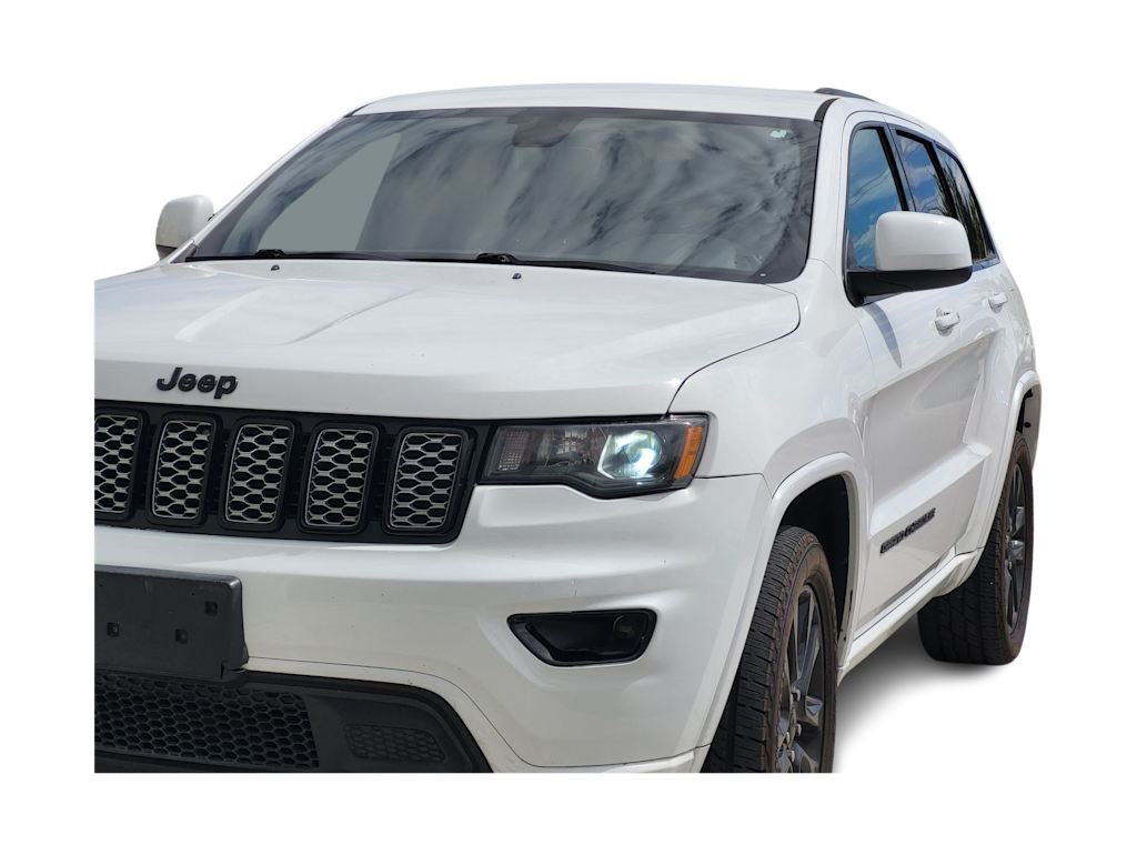 Thumbnail: 2018 Jeep Grand Cherokee - 18