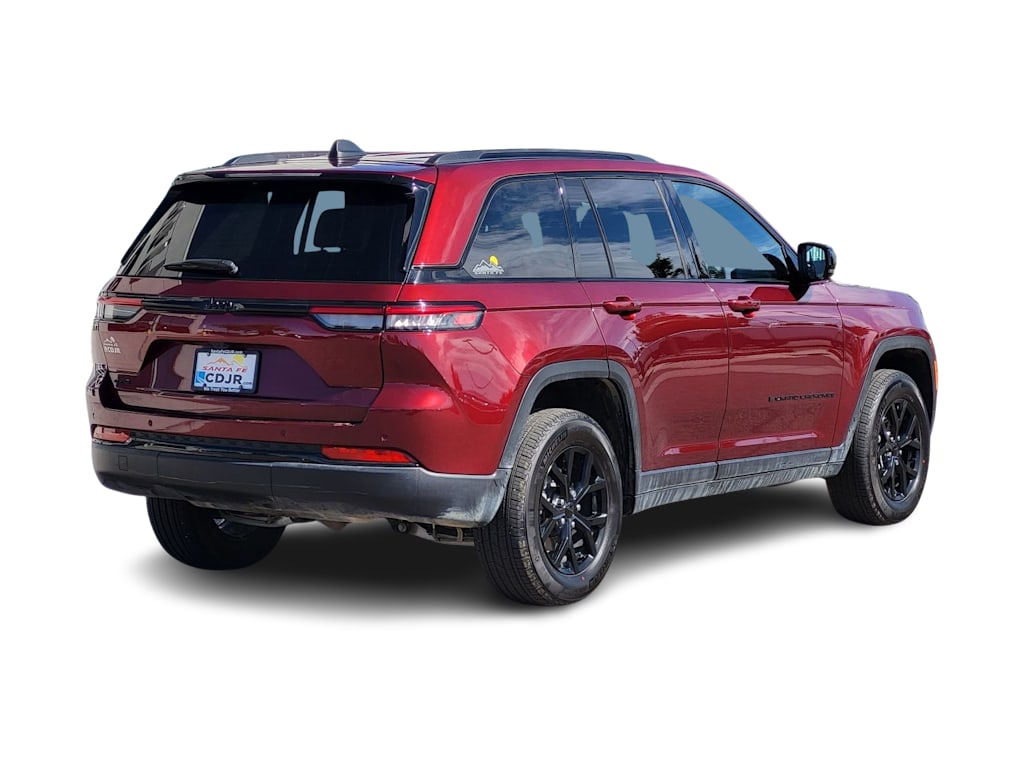 Thumbnail: 2024 Jeep Grand Cherokee - 17