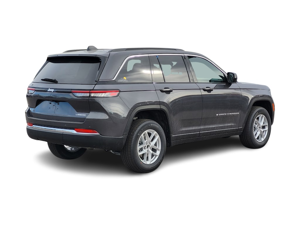 Thumbnail: 2026 Jeep Grand Cherokee - 14
