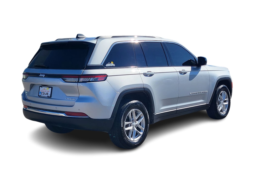 Thumbnail: 2024 Jeep Grand Cherokee - 17