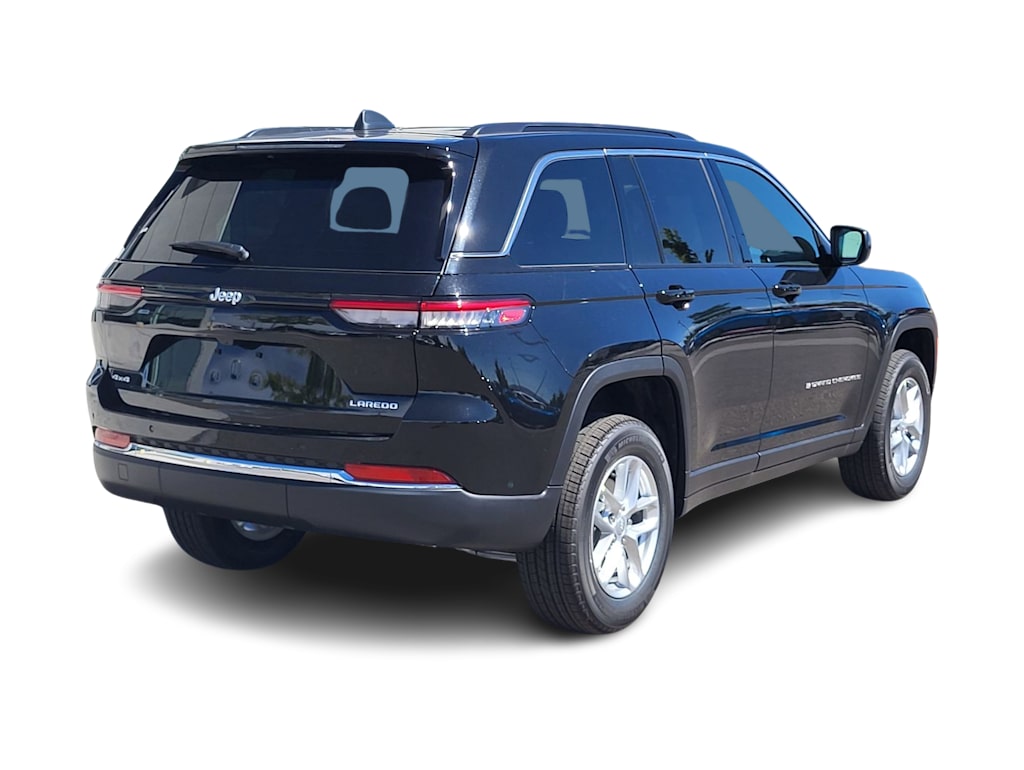 Thumbnail: 2026 Jeep Grand Cherokee - 12