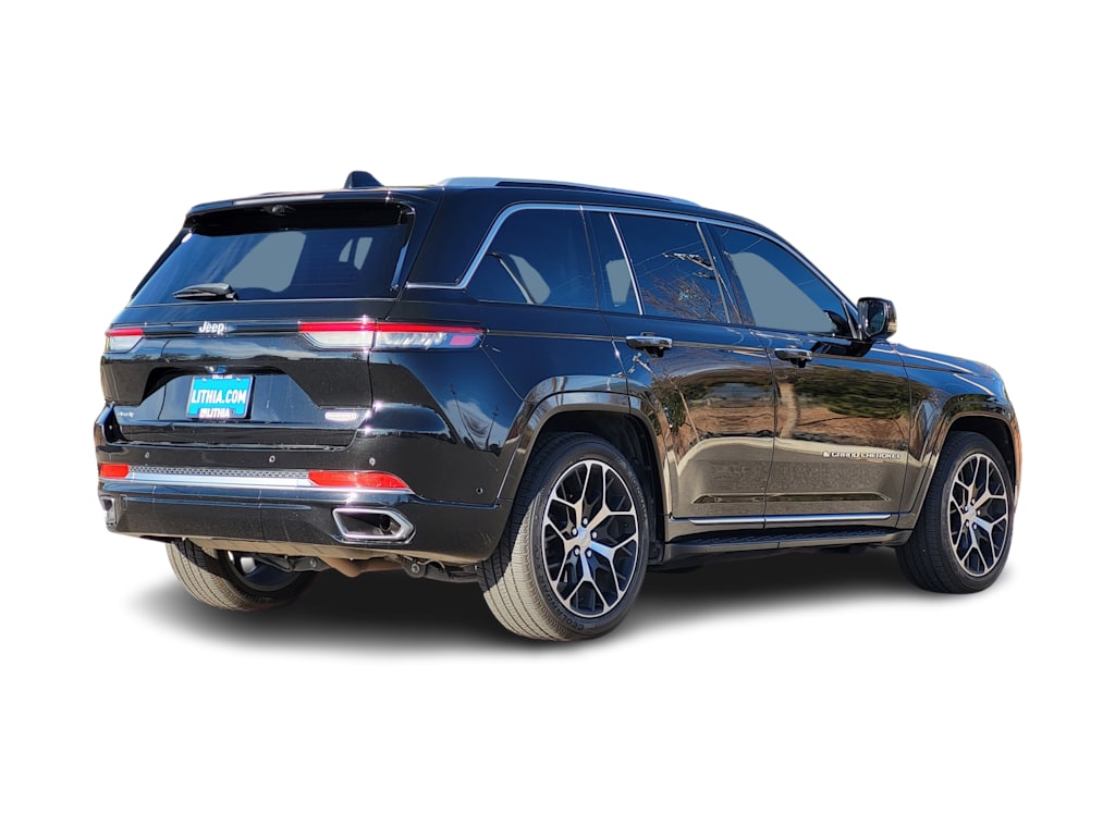 Thumbnail: 2023 Jeep Grand Cherokee - 16