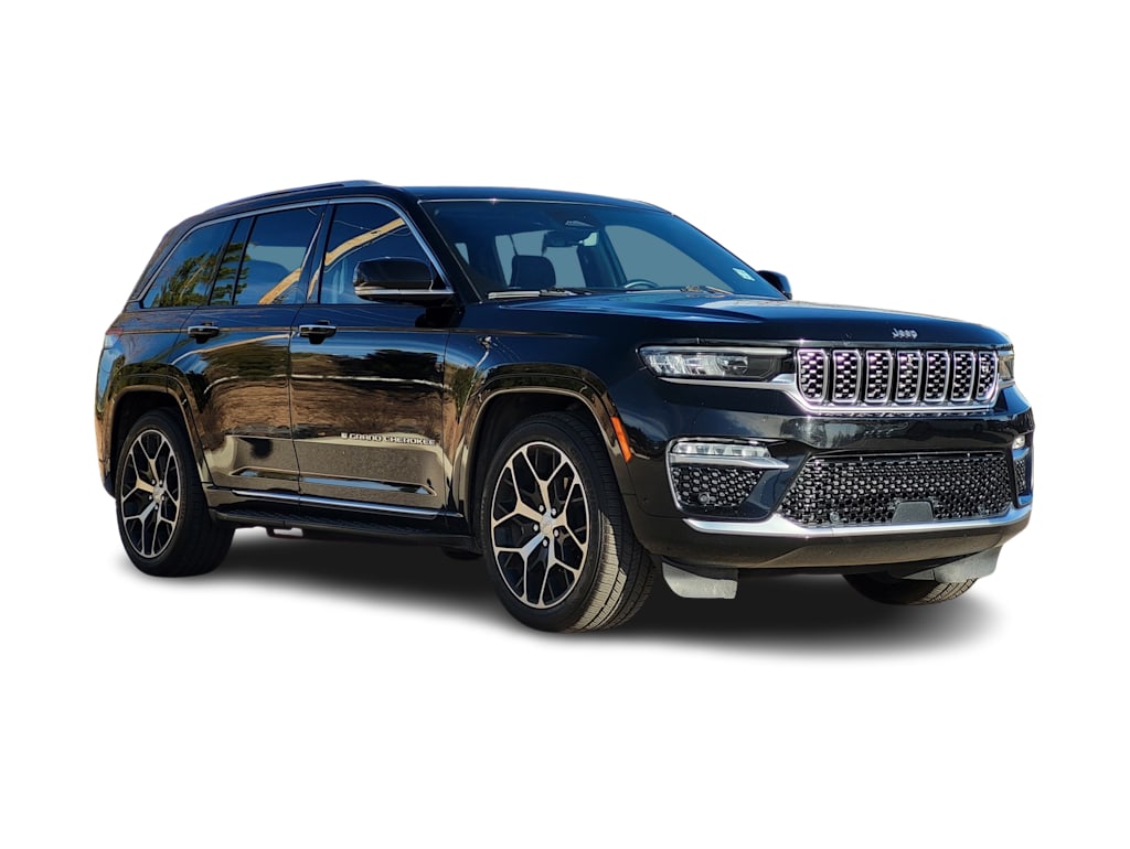 Thumbnail: 2023 Jeep Grand Cherokee - 15