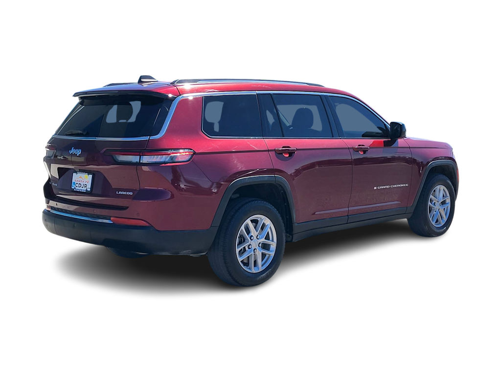 Thumbnail: 2022 Jeep Grand Cherokee L - 17