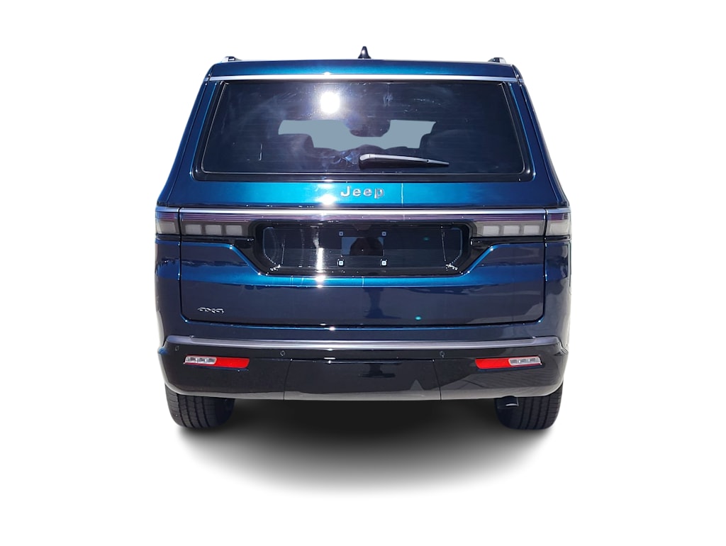 Thumbnail: 2026 Jeep Grand Wagoneer - 3