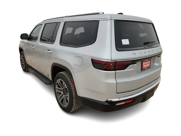 Thumbnail: 2024 Jeep Wagoneer - 4