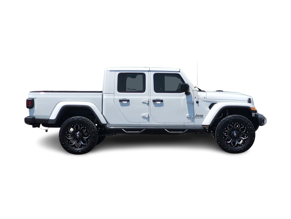 Thumbnail: 2023 Jeep Gladiator - 16
