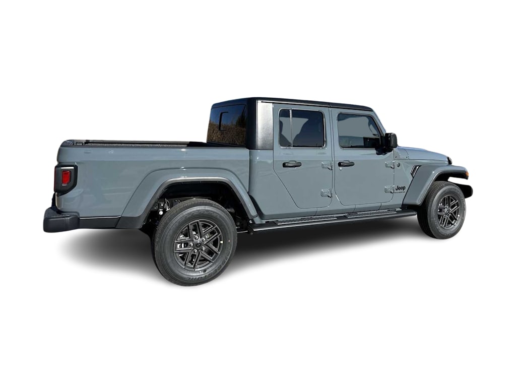 Thumbnail: 2025 Jeep Gladiator - 32