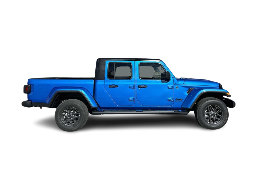 Thumbnail: 2025 Jeep Gladiator - 33