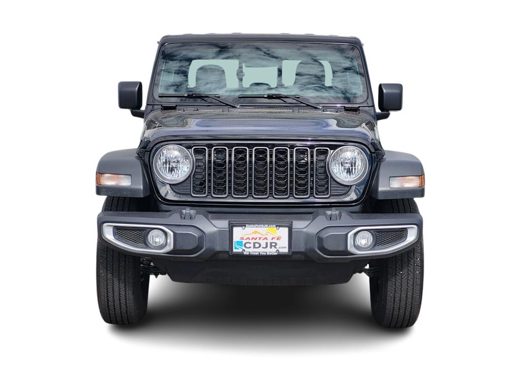 Thumbnail: 2025 Jeep Gladiator - 4