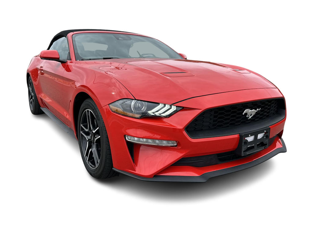 2022 Ford Mustang  32