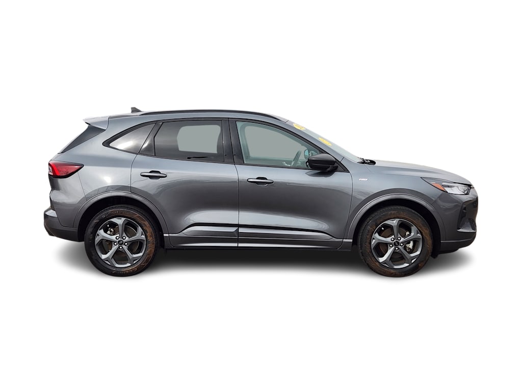 Thumbnail: 2023 Ford Escape - 17