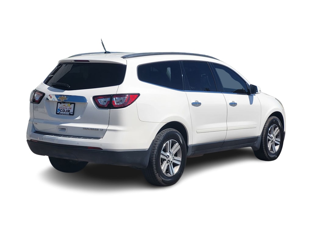 Thumbnail: 2015 Chevrolet Traverse - 18