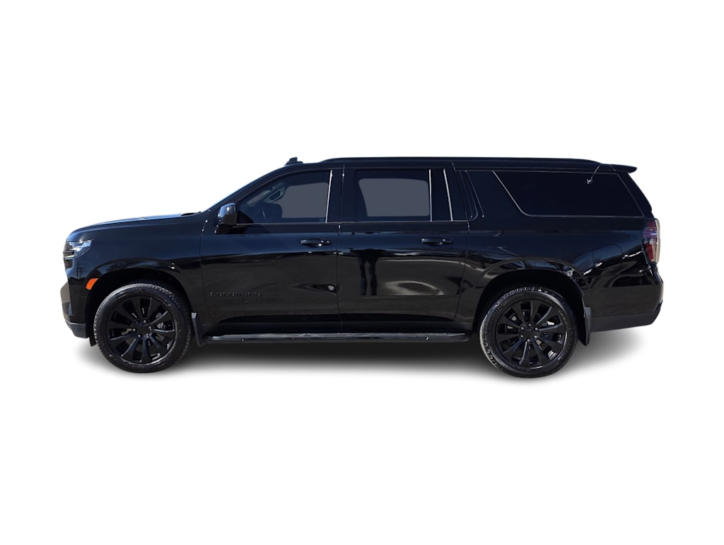 Thumbnail: 2023 Chevrolet Suburban - 3