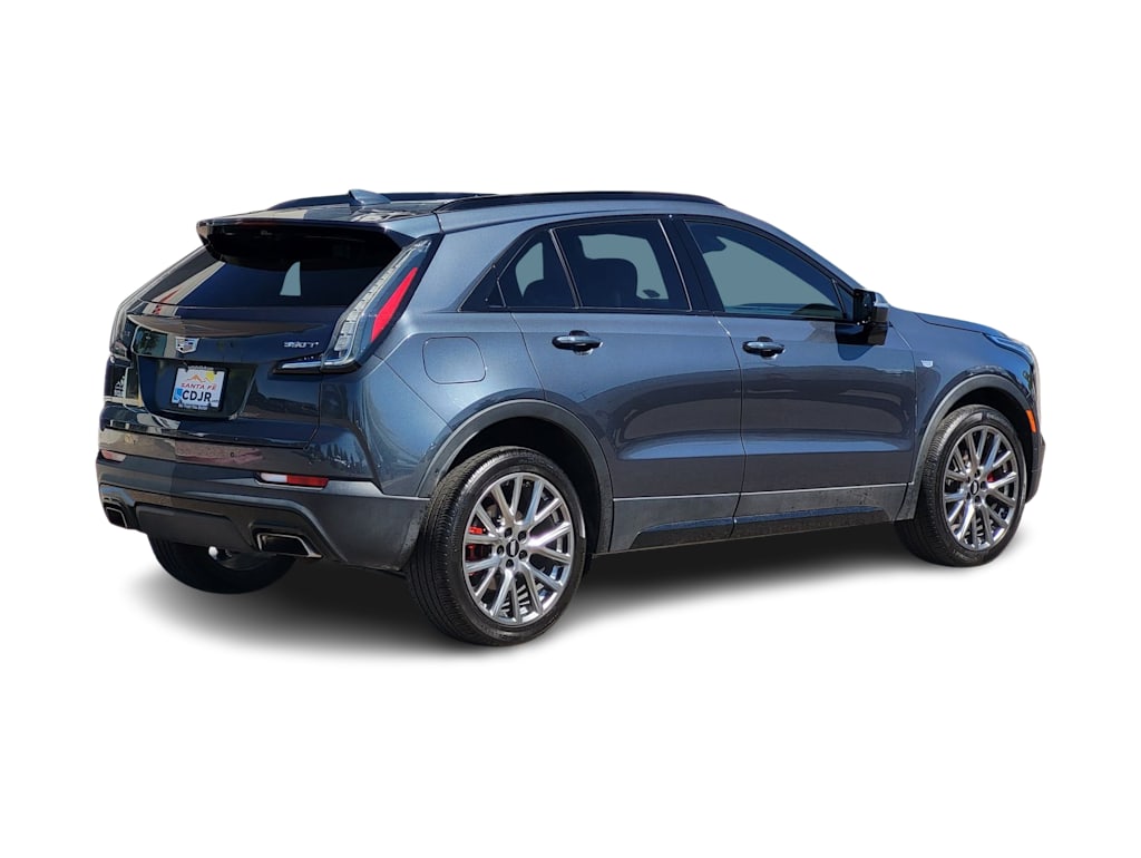 Thumbnail: 2021 Cadillac XT4 - 18
