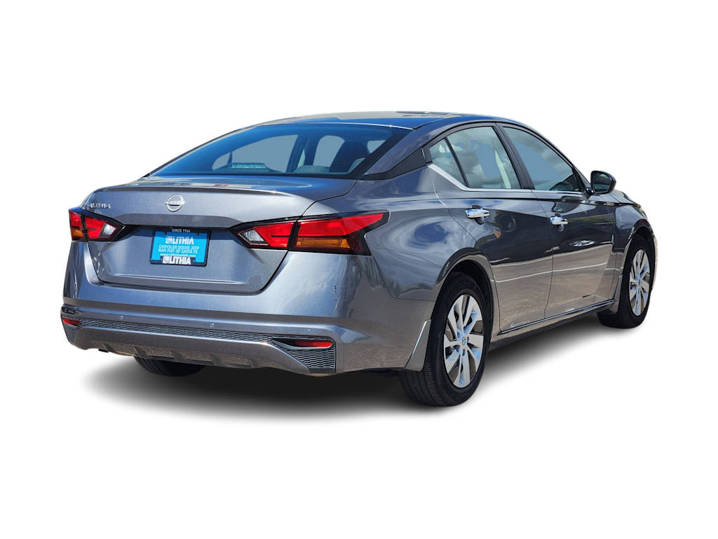 Thumbnail: 2024 Nissan Altima - 20