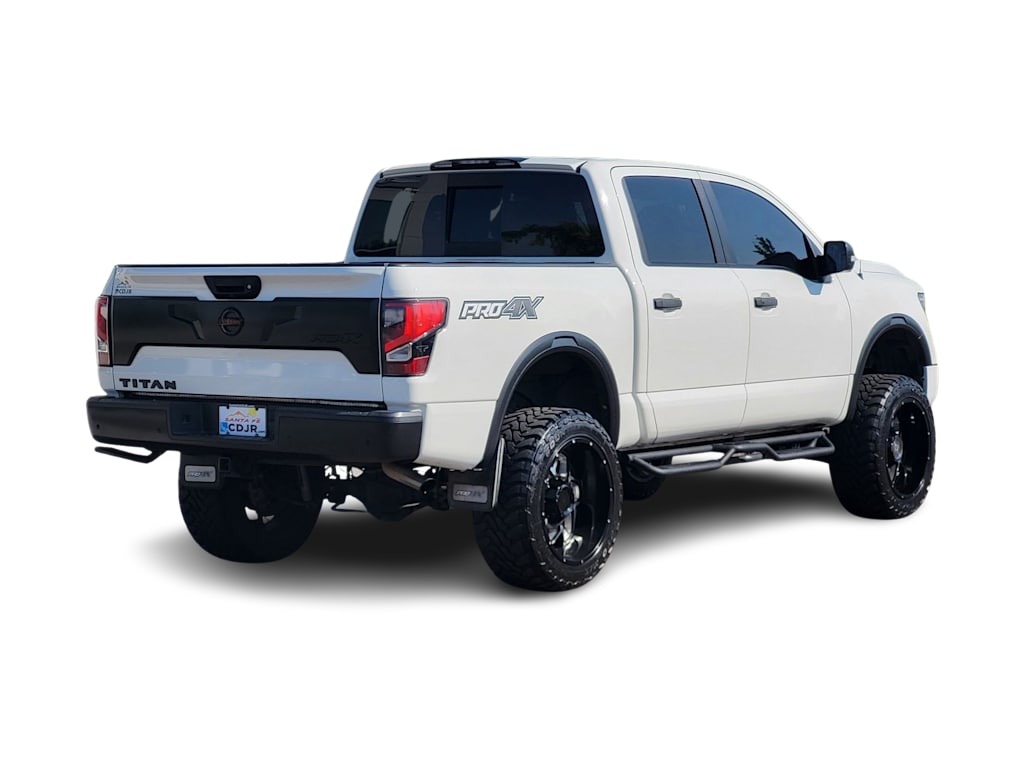 Thumbnail: 2021 Nissan Titan - 18