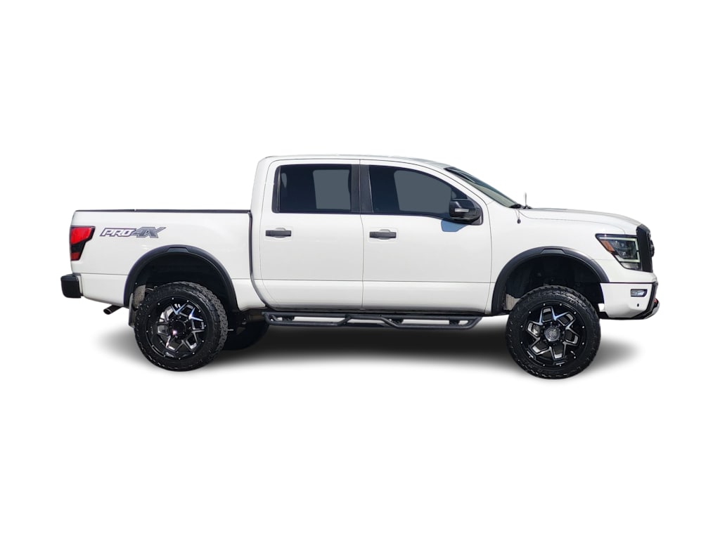 Thumbnail: 2021 Nissan Titan - 17