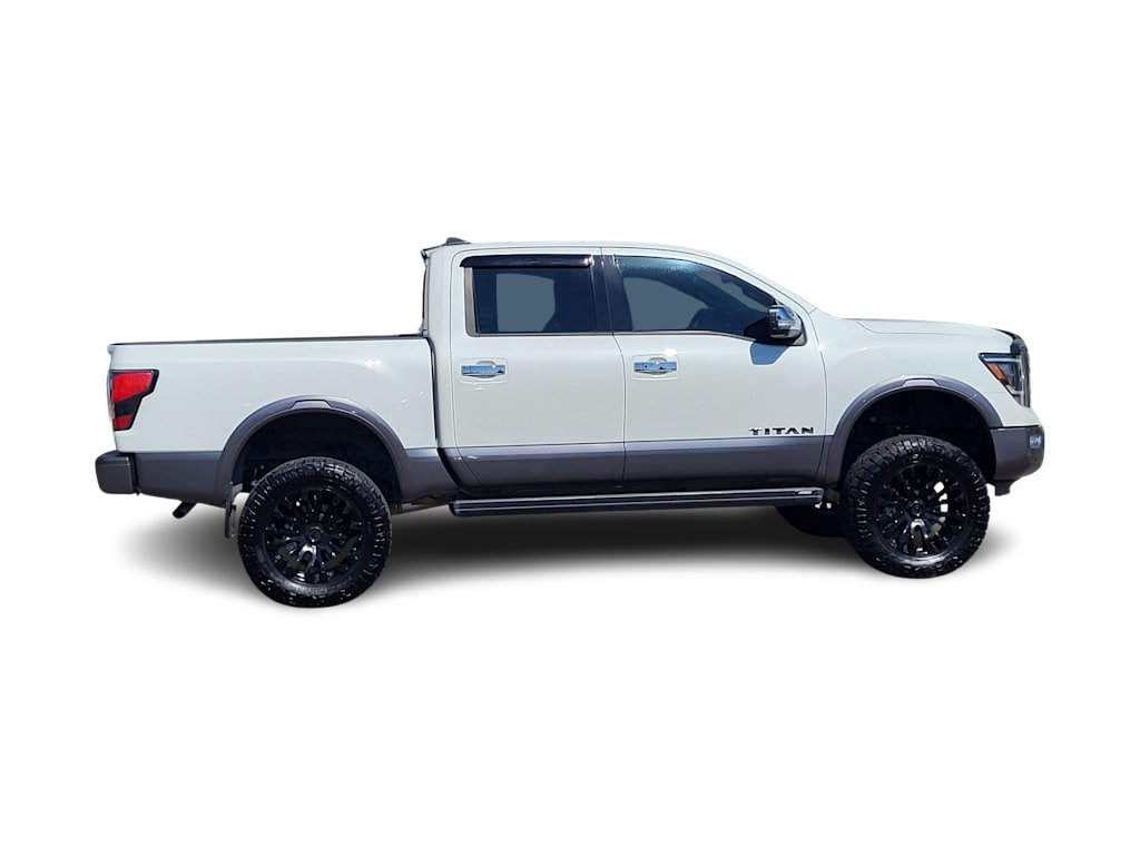 Thumbnail: 2023 Nissan Titan - 17