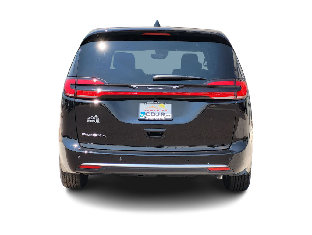 Thumbnail: 2027 Chrysler Pacifica - 3