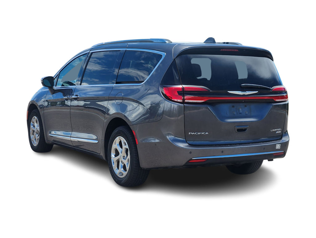 Thumbnail: 2021 Chrysler Pacifica - 4