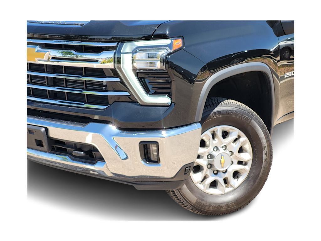Thumbnail: 2024 Chevrolet Silverado 2500 - 17