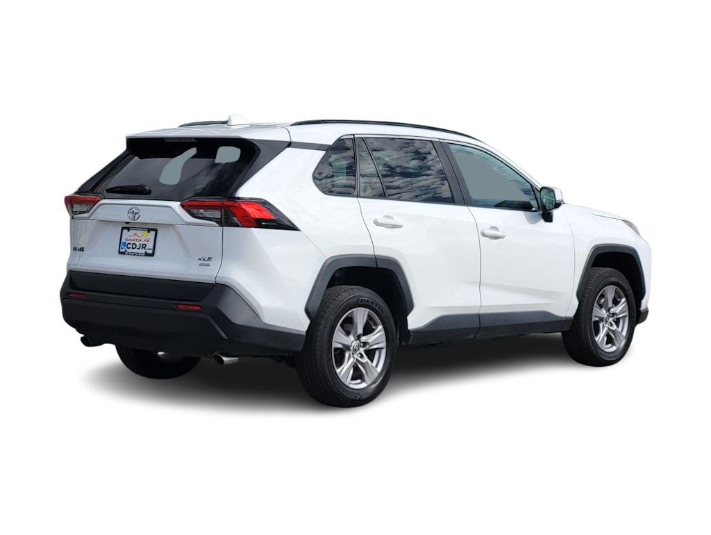 Thumbnail: 2025 Toyota RAV4 - 17