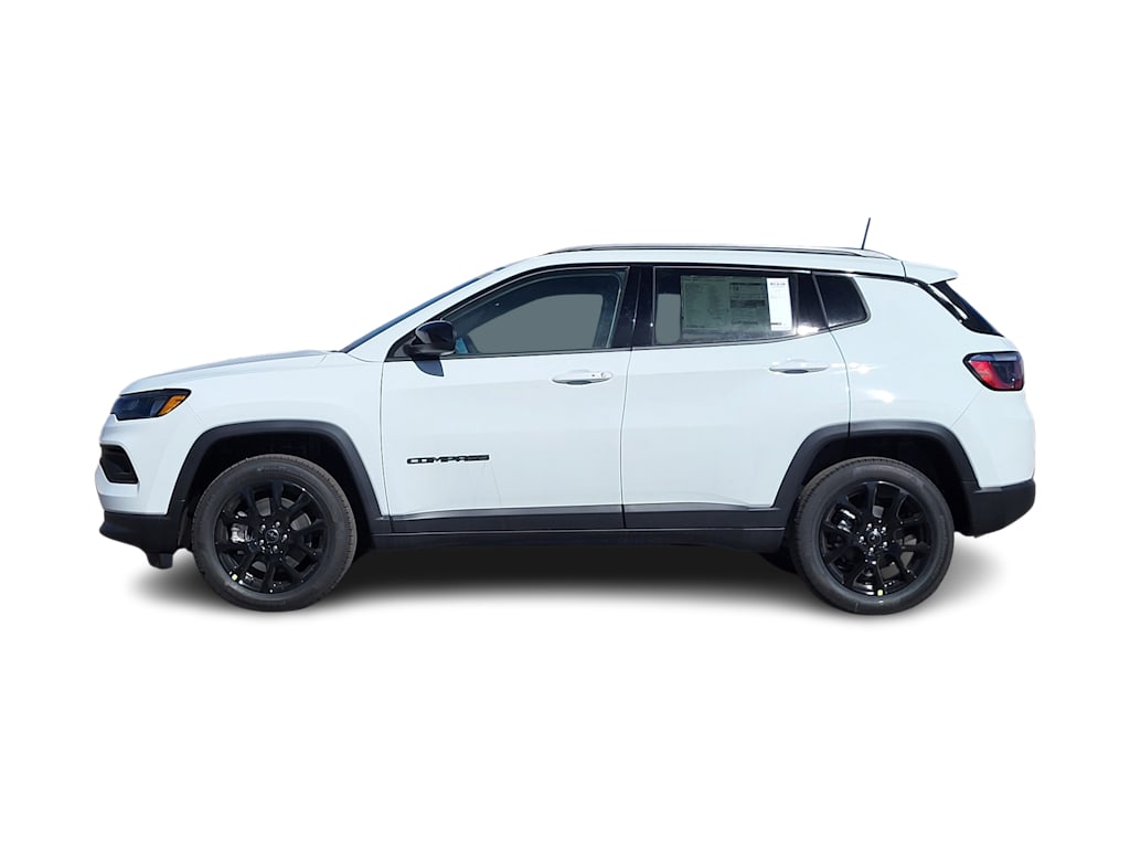 Thumbnail: 2026 Jeep Compass - 3