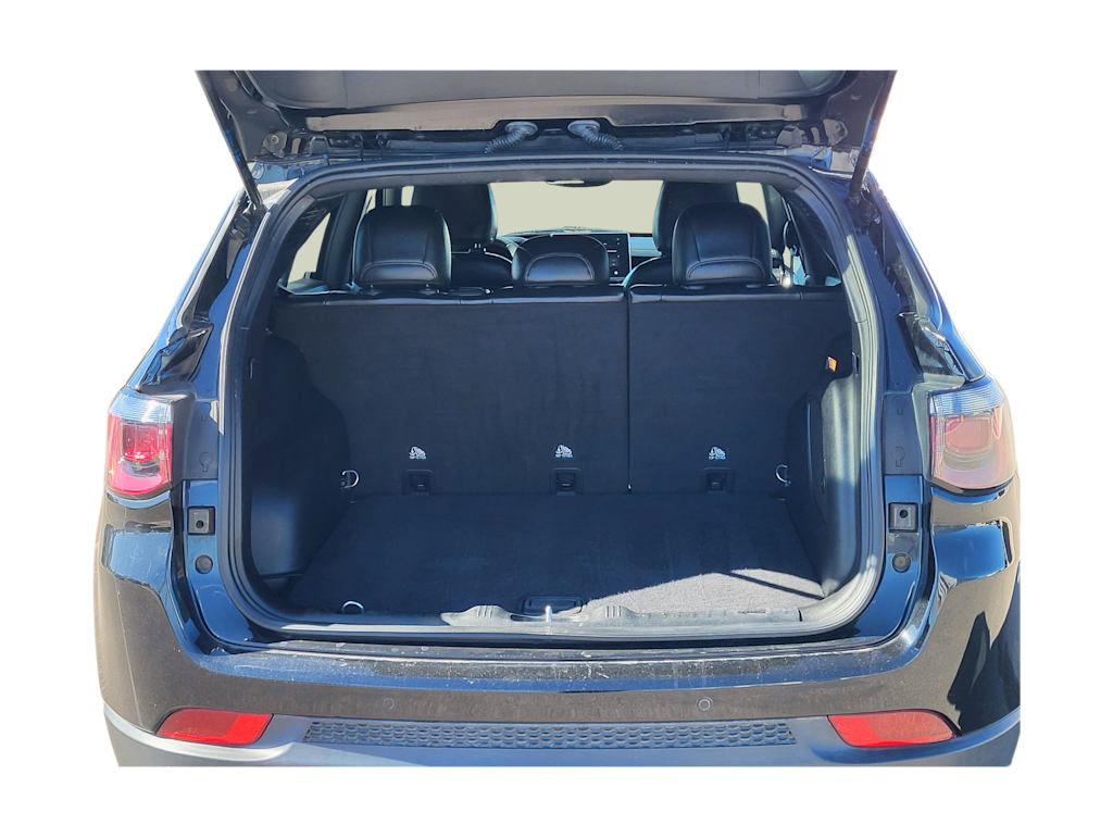 Thumbnail: 2023 Jeep Compass - 16