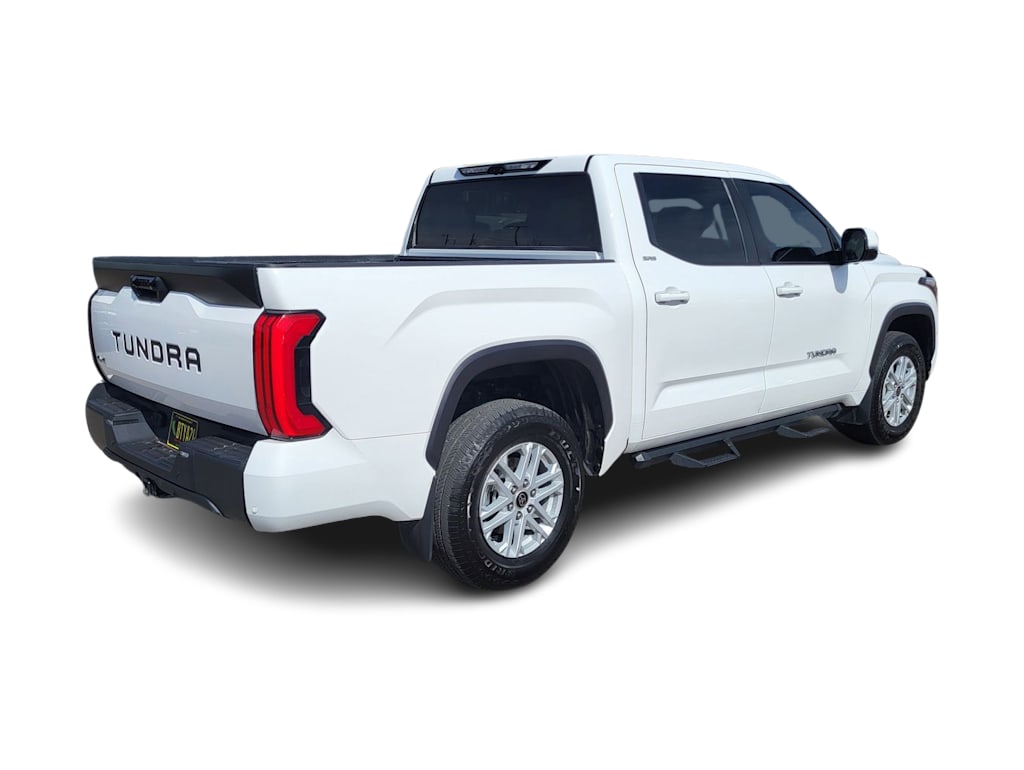 Thumbnail: 2024 Toyota Tundra - 17