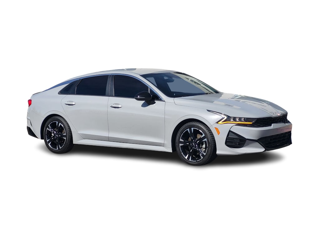 Thumbnail: 2022 Kia K5 - 16